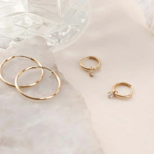 Larmes de Lune Stone Hoop eyrnalokkar